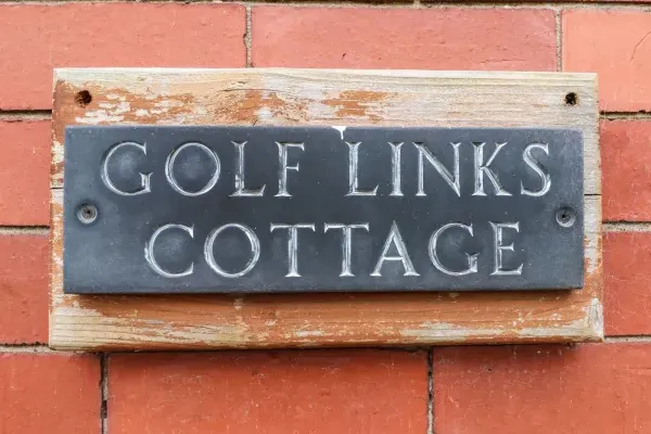 2 Golf Links Cottages 1