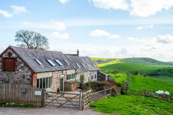 Creagh Dhu Family Cottage, Ratlinghope, Heart Of England  1