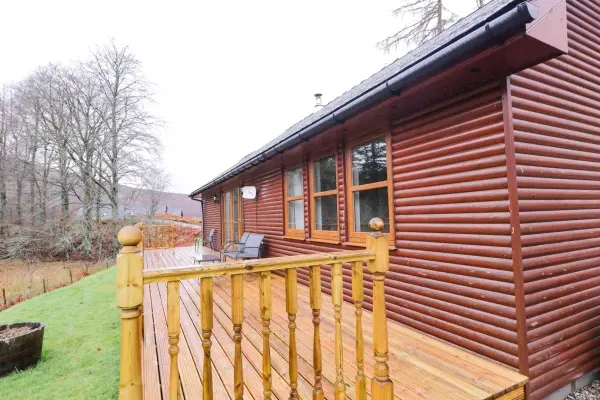 Fersit Log Cottage 24