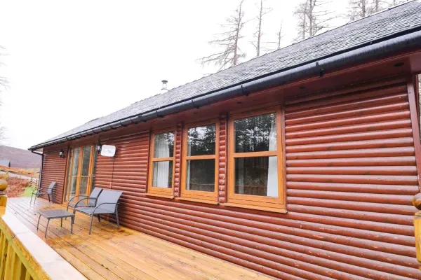 Fersit Log Cottage 25