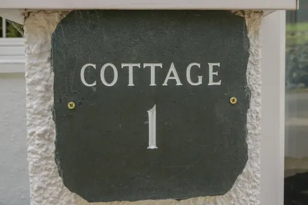 Garden Cottage No 1 2