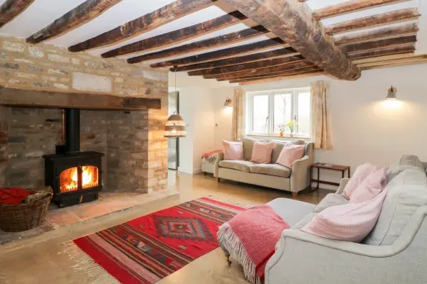 High Cogges Farm Holiday Cottages 3