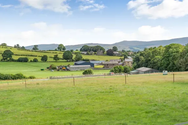 Ingleborough View 28