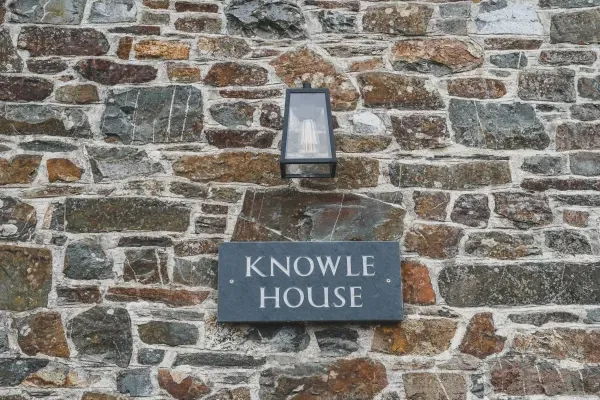 Knowle House 3