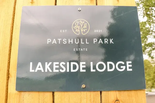 Lakeside Lodge 52