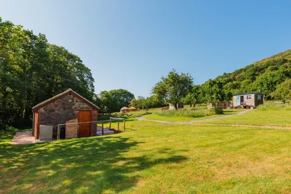 Orchard Yurt, Allerford 7