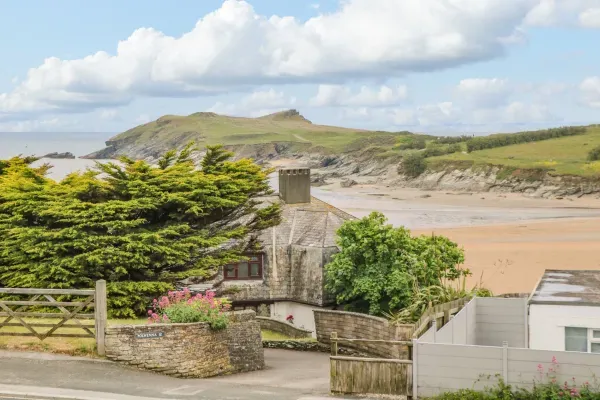 Porth Beach 47