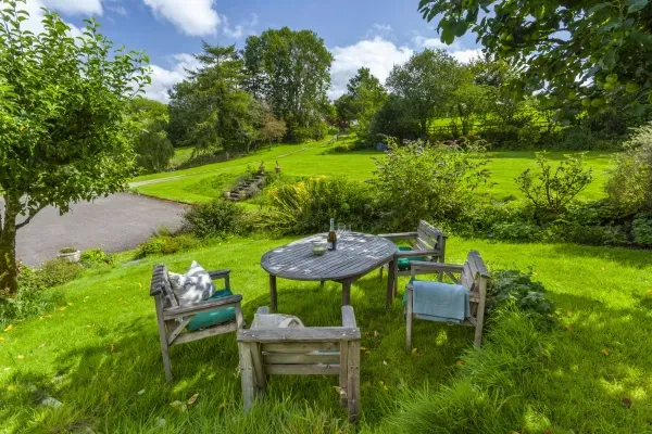 Sleeps 4 Farmstay near Dulverton 6