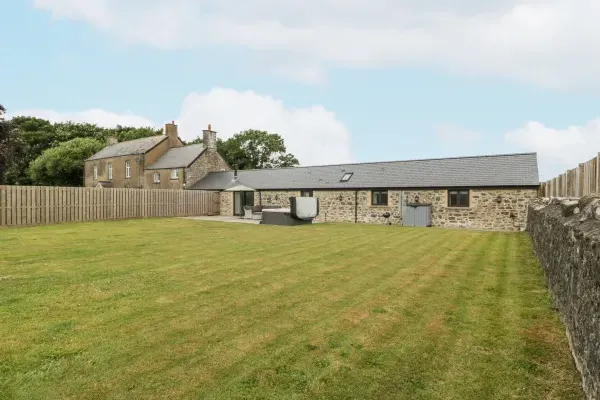 The Byre 32