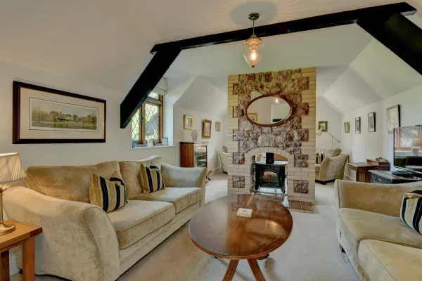 Two Grooms Cottage, Dunster 2