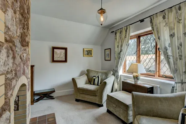 Two Grooms Cottage, Dunster 4