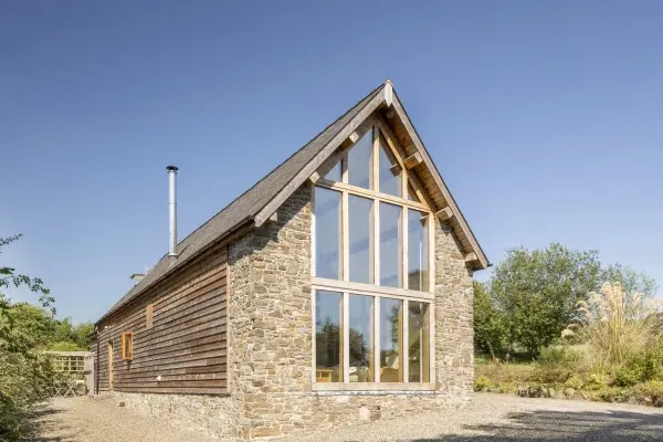 Ty Camlad Converted Barn 1