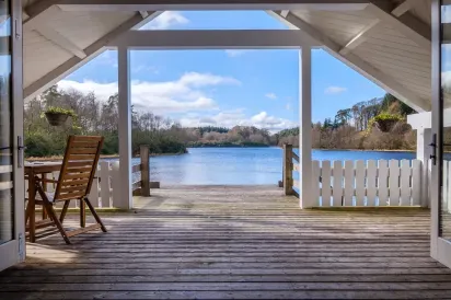 Lilymere Boat House