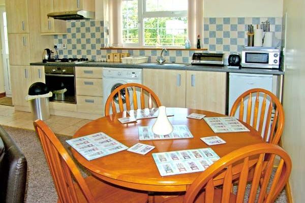2 Black Horse Cottages dog friendly holiday cottage, Pentraeth, North Wales  4