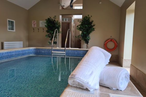 Oliver's Mill- 5 Star Swimming Pool, Toddler Play Area, Sports Area 31