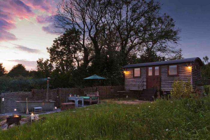 Luxurious shepherds hut with hot tub